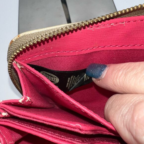 Fossil Gold Zip Around Wallet/Wristlet - Picture 11 of 11